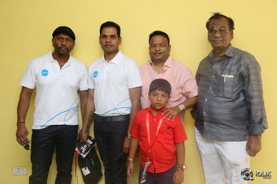 Celebs-at-Nadigar-Sangam-Lebaras-Natchathira-Cricket-Match